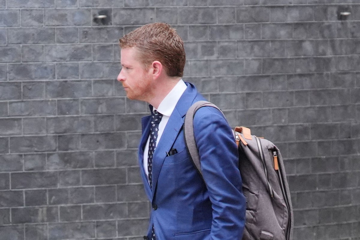 Labour defends Starmer’s under-fire chief of staff after leaked email over £700k donations