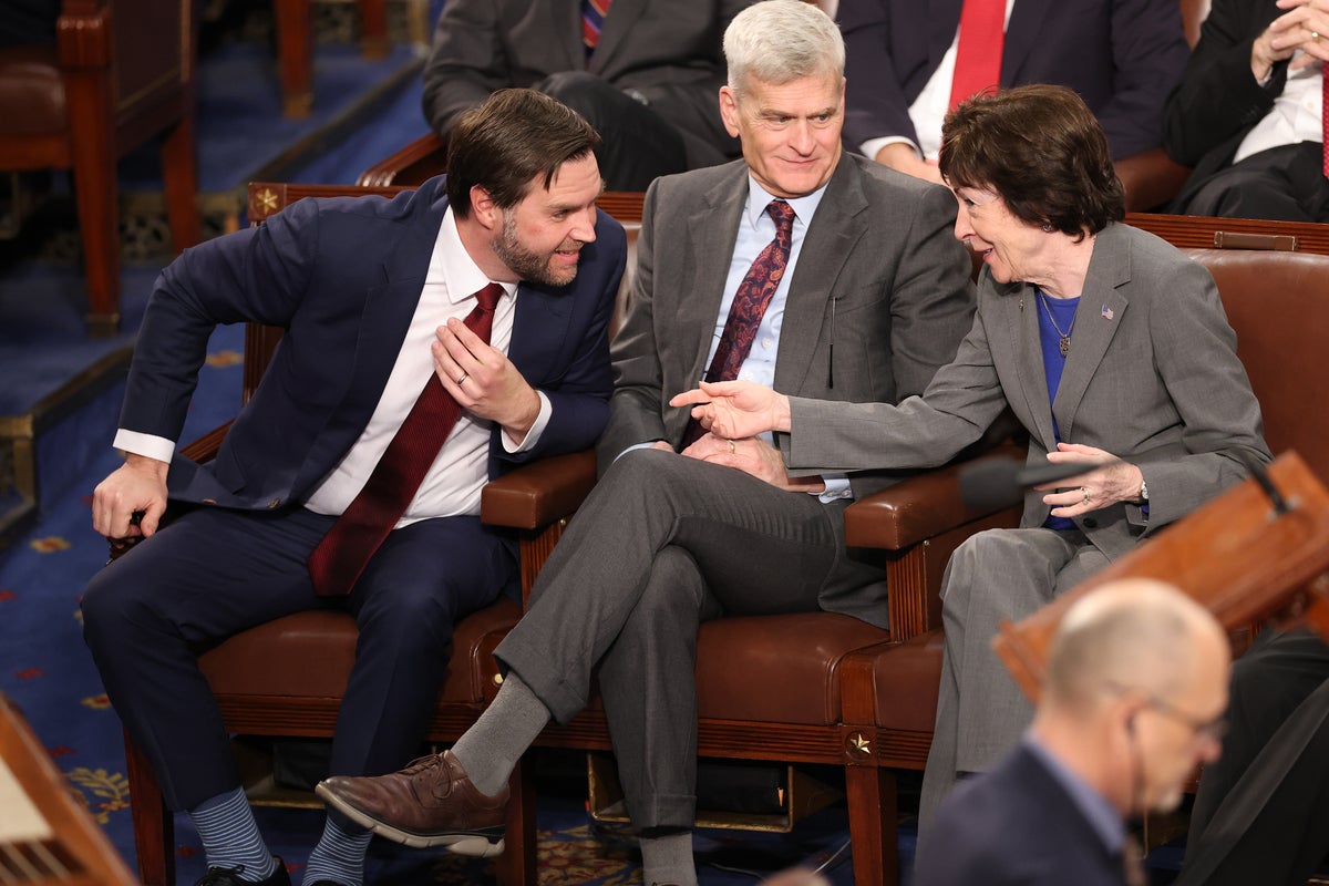 Trump puts the squeeze on two Republican critics. It could cost them reelection