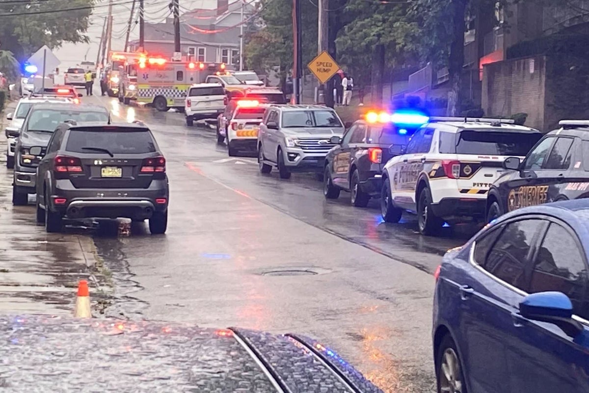 ‘I’m scared’: Parent of student shares terrifying text she received after stabbing spree at Pittsburgh high school