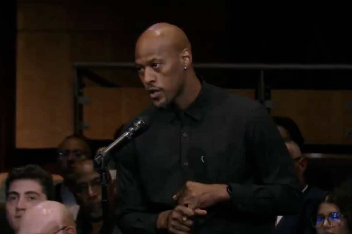 Air traffic controller tells lawmakers he’s working as a DoorDash driver to pay for daughter’s tuition