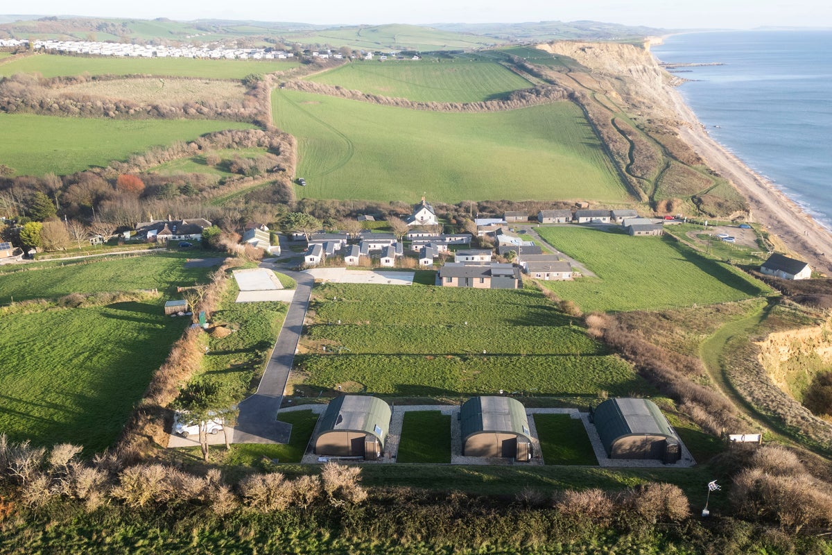 Cliff-top holiday park that starred in Broadchurch risks row with locals over luxury lodges