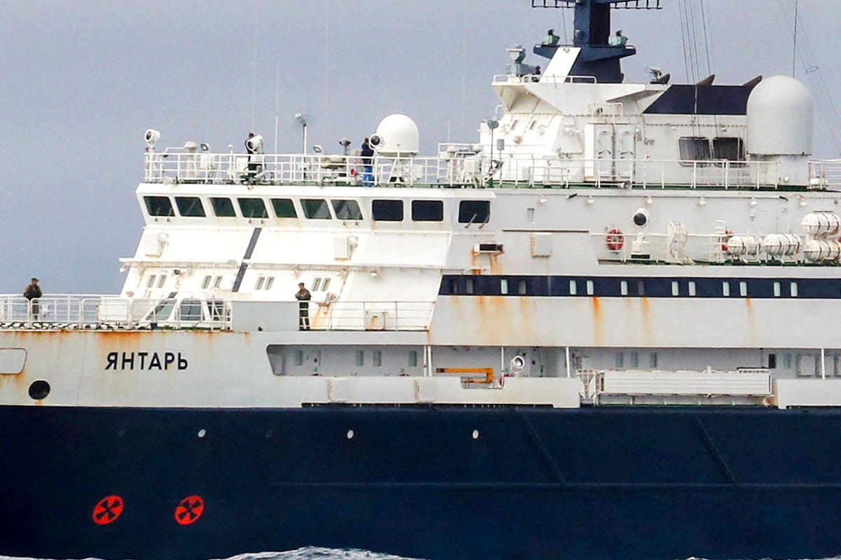 What is the Russian ‘spy ship’ shooting lasers at the RAF from the edge of UK waters?