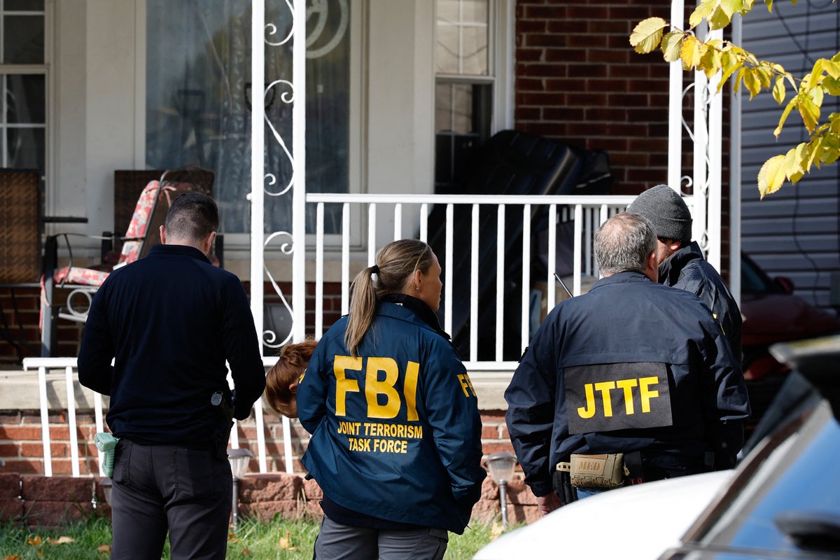 Two New Jersey teens arrested in connection with alleged Isis-inspired terror plot in Michigan, report says