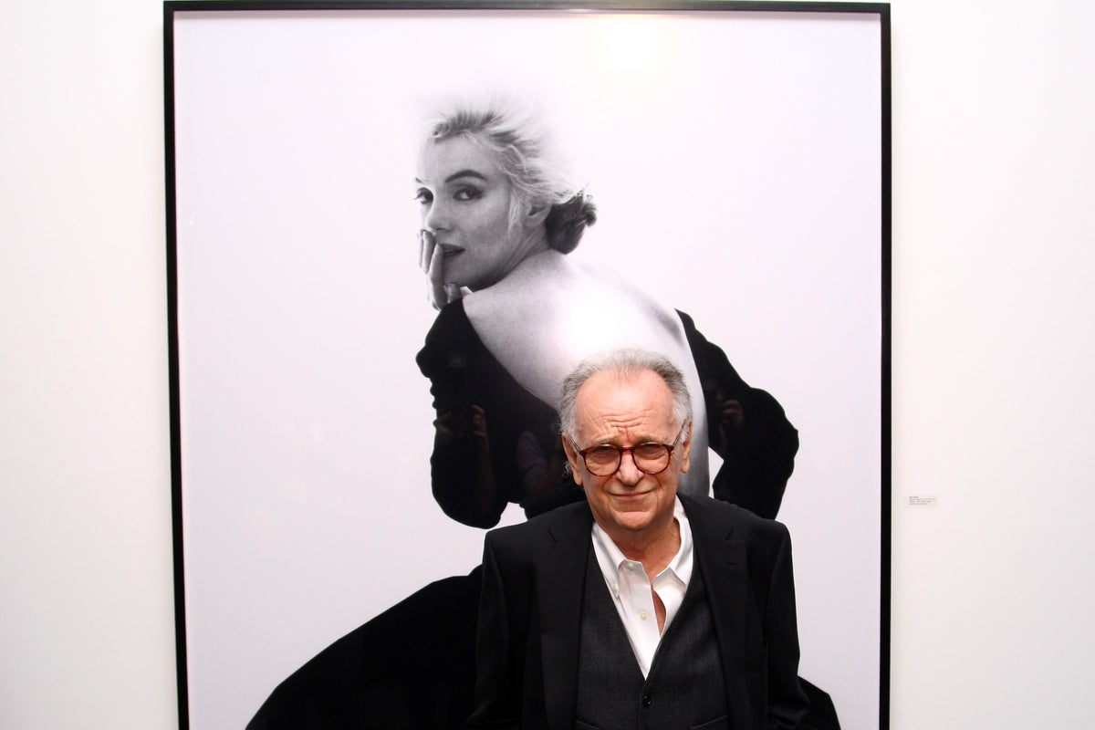 Famed photographer’s widow says Marilyn Monroe’s last-ever pics were ‘stolen by Mafia,’ wants auction halted