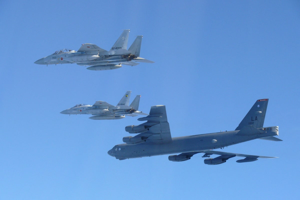 US nuclear-capable bombers carry out joint drill with Japan in response to China-Russia patrols